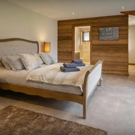 Des Hottes - Ovo Network Chalet Verchaix
